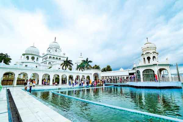 Ludhiana to Amritsar Taxi